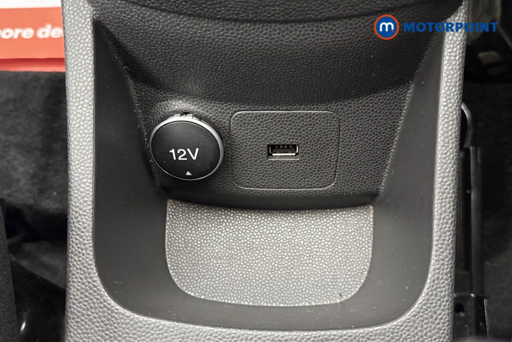 Ford Fiesta Titanium Manual Petrol Hatchback - Stock Number (1654798) - 15th supplementary image