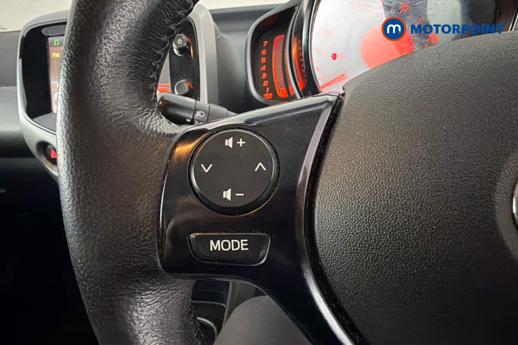 Toyota Aygo X-Play Manual Petrol Hatchback - Stock Number (1655768) - 3rd supplementary image