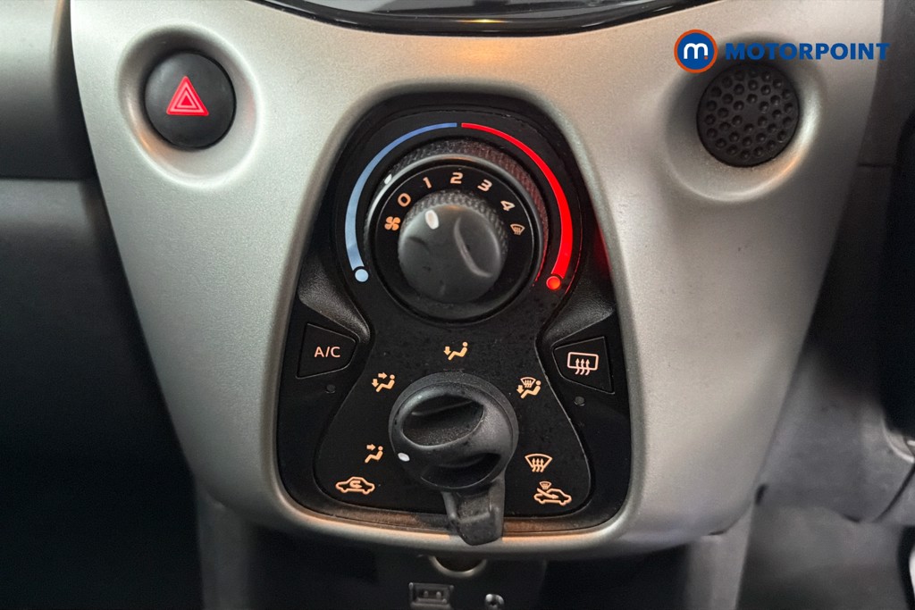 Toyota Aygo X-Play Manual Petrol Hatchback - Stock Number (1655768) - 12th supplementary image