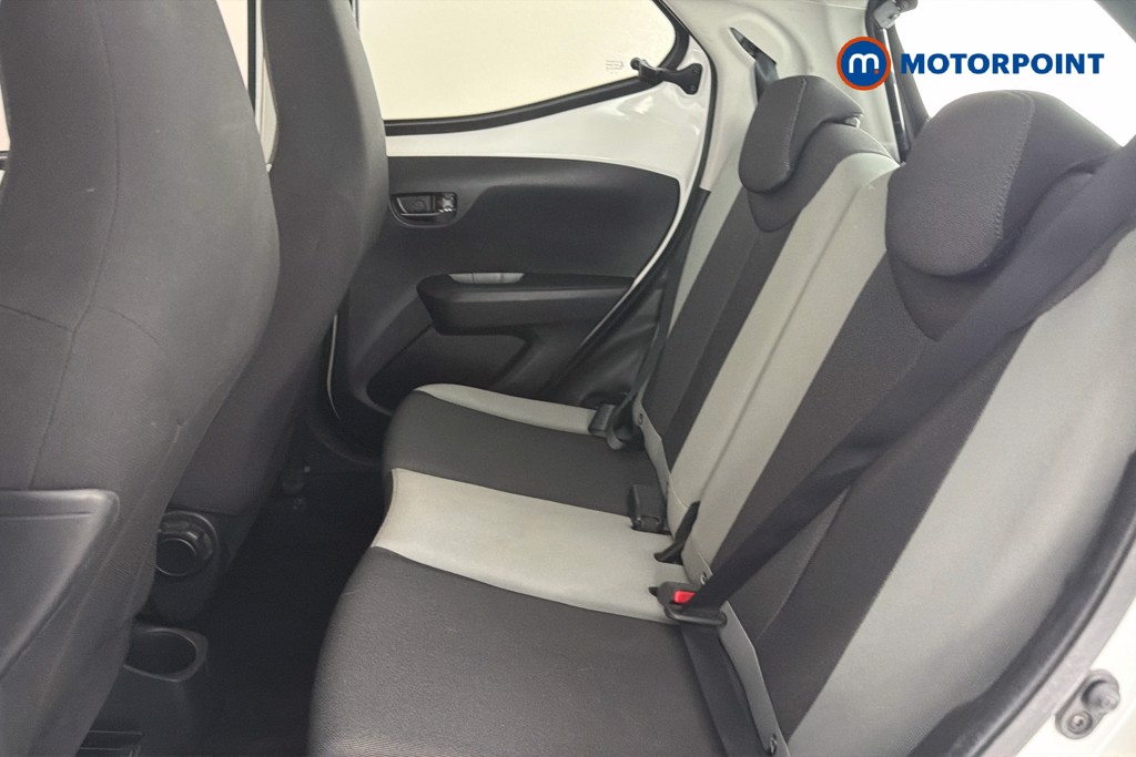 Toyota Aygo X-Play Manual Petrol Hatchback - Stock Number (1655768) - 28th supplementary image