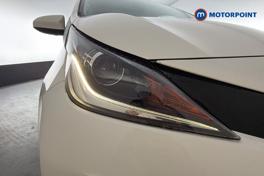 Toyota Aygo X-Play Manual Petrol Hatchback - Stock Number (1655768) - 44th supplementary image