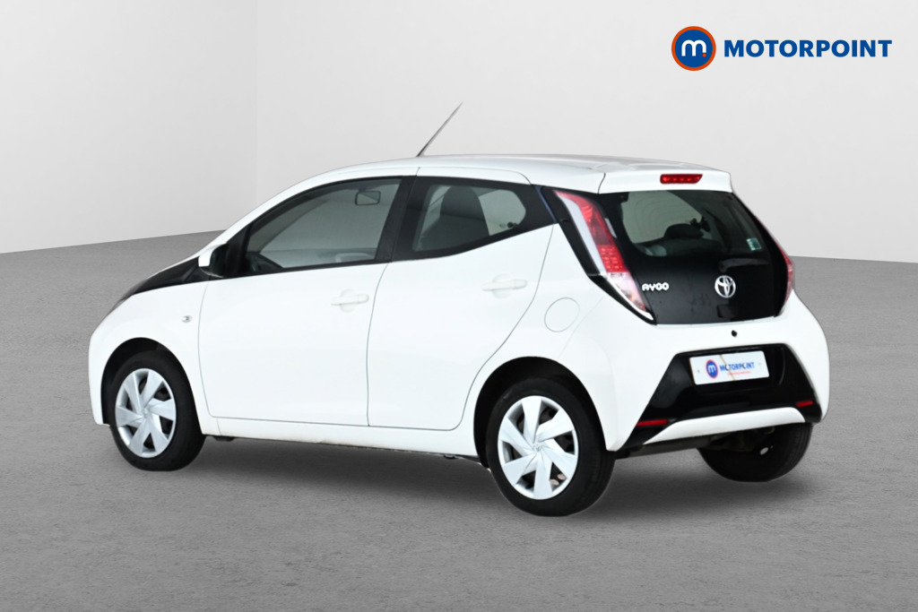 Toyota Aygo X-Play Manual Petrol Hatchback - Stock Number (1655768) - Passenger side rear corner