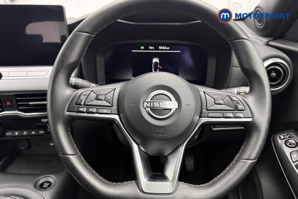 Nissan Juke N-Connecta Manual Petrol SUV - Stock Number (1655791) - 5th supplementary image
