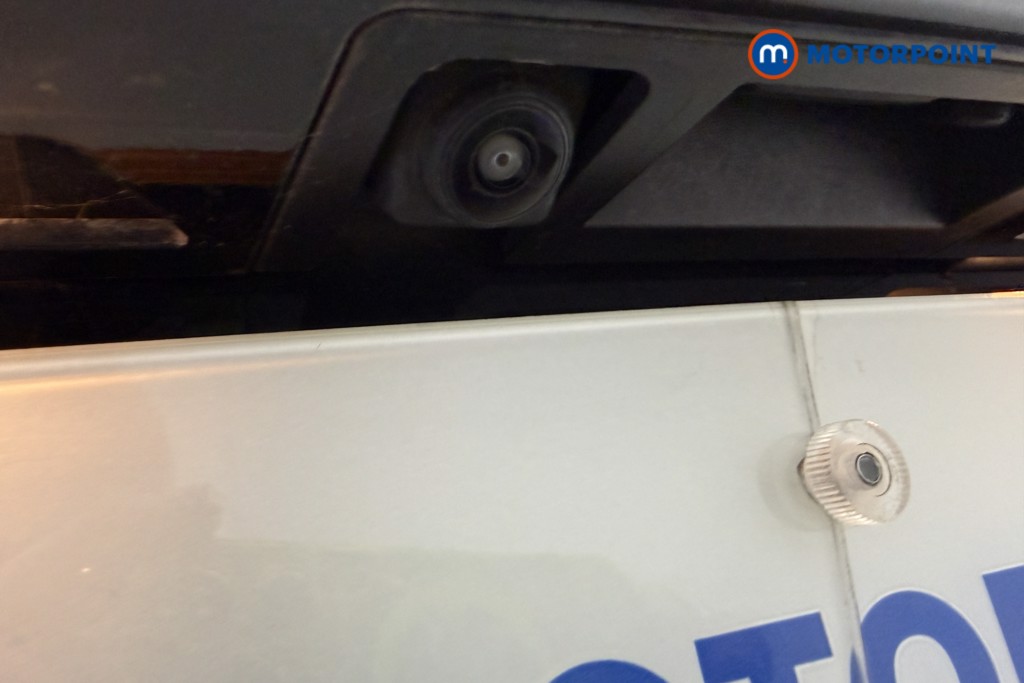 Nissan Juke N-Connecta Manual Petrol SUV - Stock Number (1655791) - 28th supplementary image