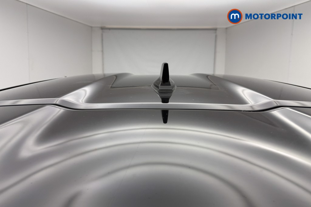 Nissan Juke N-Connecta Manual Petrol SUV - Stock Number (1655791) - 29th supplementary image