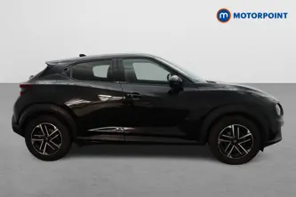 Nissan Juke N-Connecta Manual Petrol SUV - Stock Number (1655791) - Drivers side