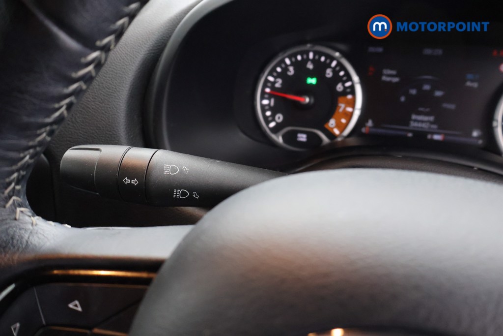 Jeep Renegade 80Th Anniversry Edition Manual Petrol SUV - Stock Number (1656509) - 8th supplementary image