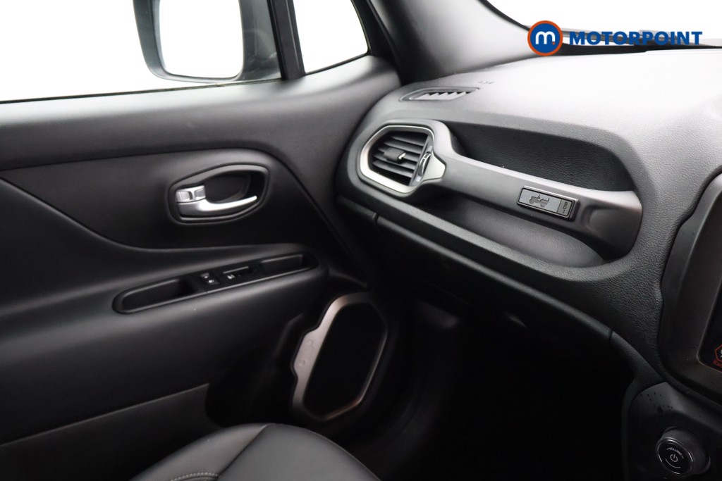 Jeep Renegade 80Th Anniversry Edition Manual Petrol SUV - Stock Number (1656509) - 15th supplementary image