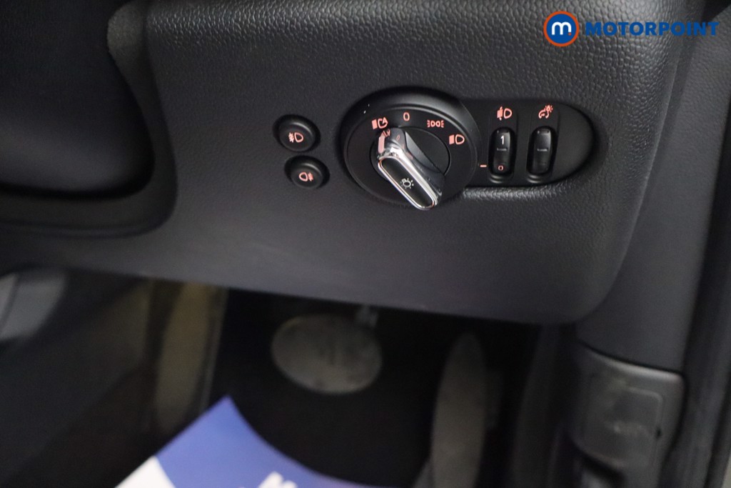 Mini Hatchback Cooper S Classic Automatic Petrol Hatchback - Stock Number (1657339) - 15th supplementary image