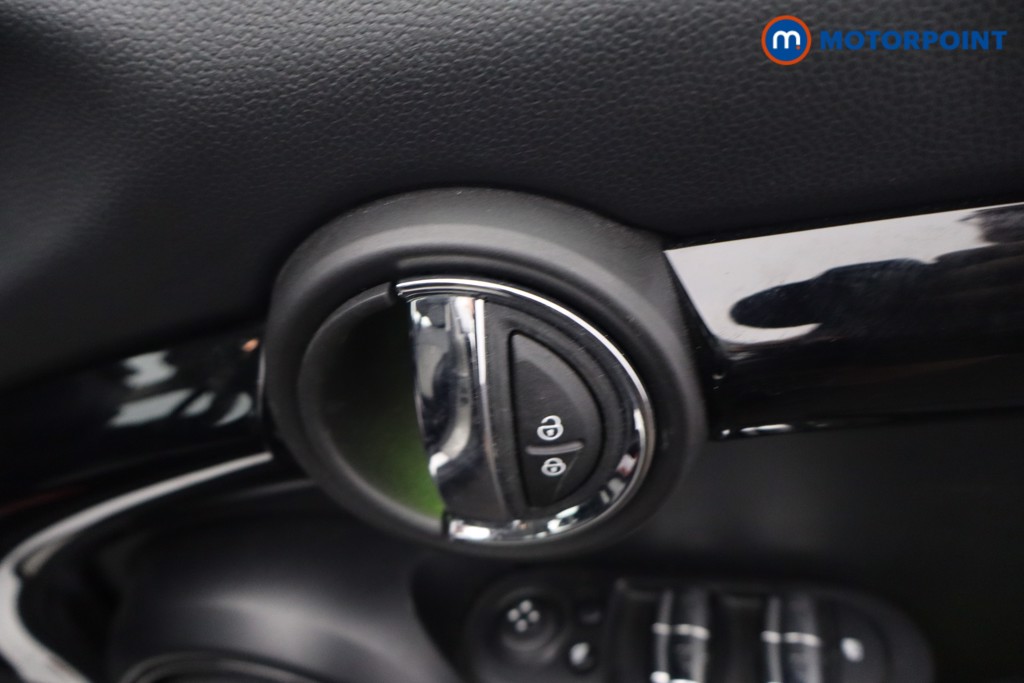 Mini Hatchback Cooper S Classic Automatic Petrol Hatchback - Stock Number (1657339) - 17th supplementary image