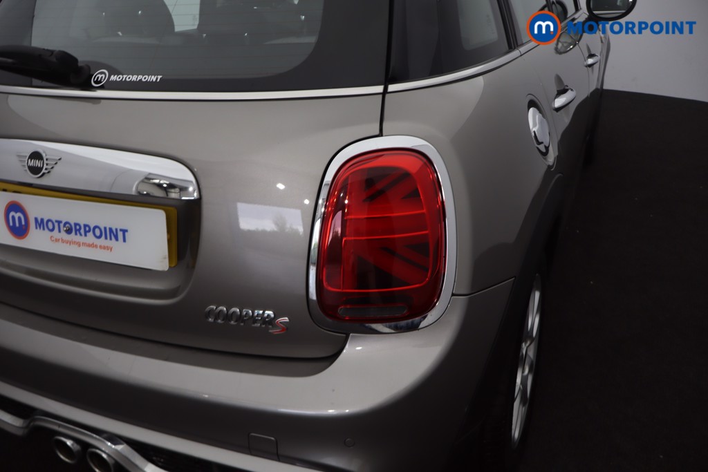 Mini Hatchback Cooper S Classic Automatic Petrol Hatchback - Stock Number (1657339) - 26th supplementary image