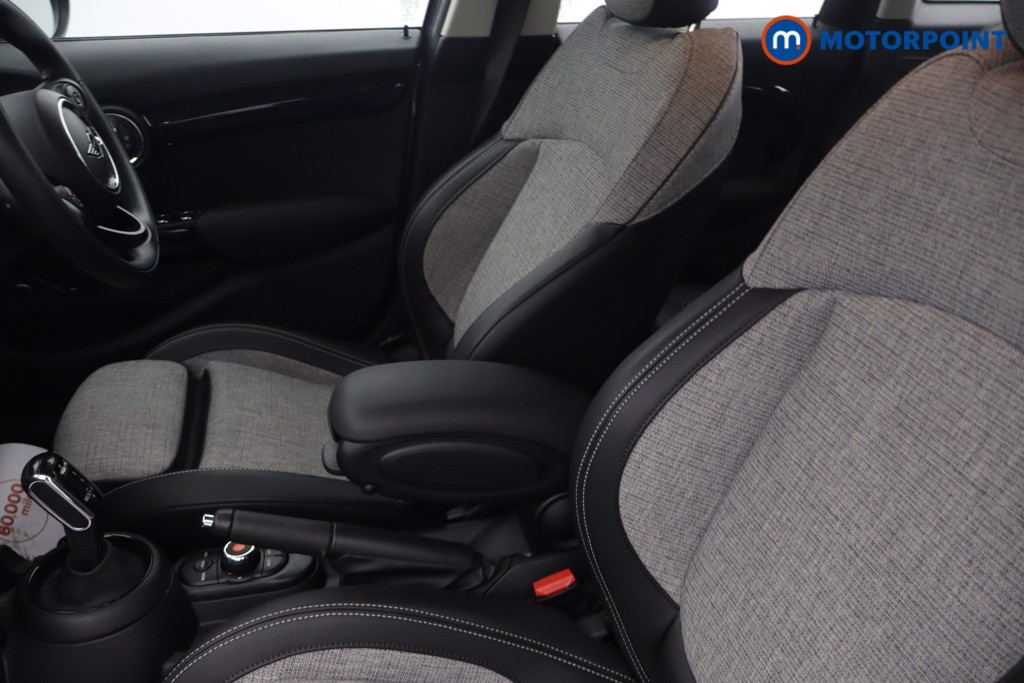 Mini Hatchback Cooper S Classic Automatic Petrol Hatchback - Stock Number (1657339) - 36th supplementary image