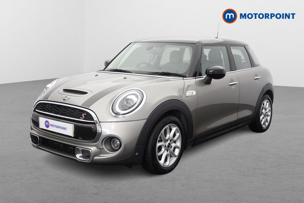 Mini Hatchback Cooper S Classic Automatic Petrol Hatchback - Stock Number (1657339) - Passenger side front corner