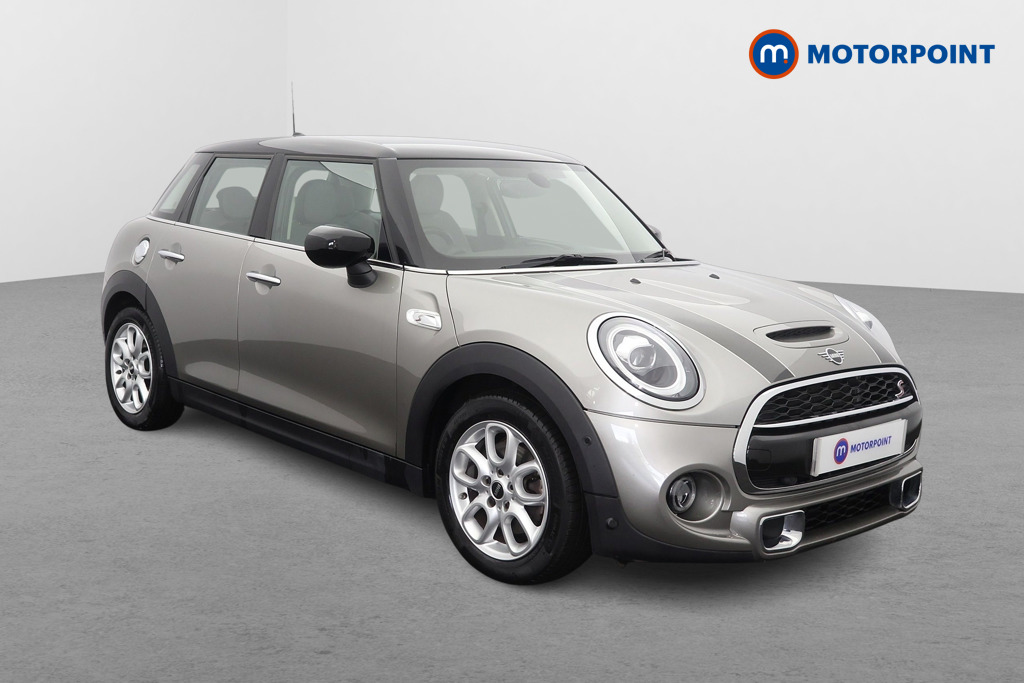 Mini Hatchback Cooper S Classic Automatic Petrol Hatchback - Stock Number (1657339) - Drivers side front corner