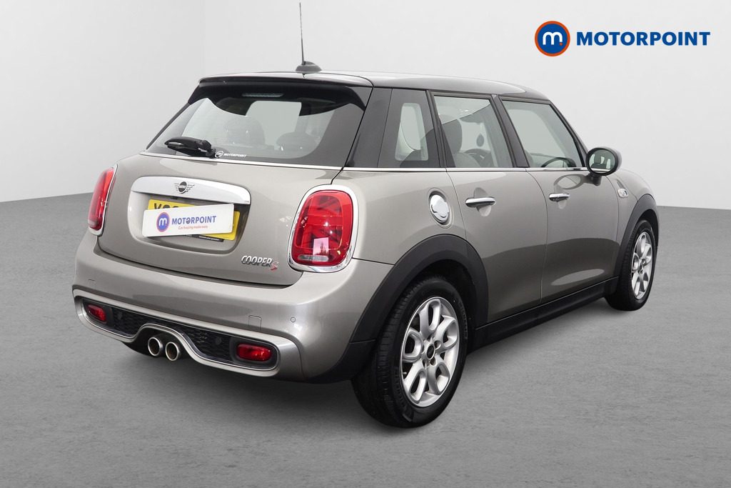 Mini Hatchback Cooper S Classic Automatic Petrol Hatchback - Stock Number (1657339) - Drivers side rear corner