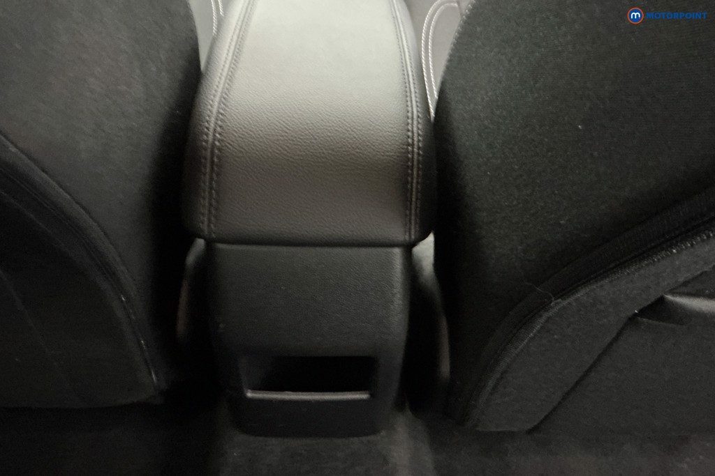 Ford Fiesta Titanium Manual Petrol Hatchback - Stock Number (1659268) - 10th supplementary image