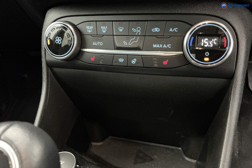 Ford Fiesta Titanium Manual Petrol Hatchback - Stock Number (1659268) - 16th supplementary image