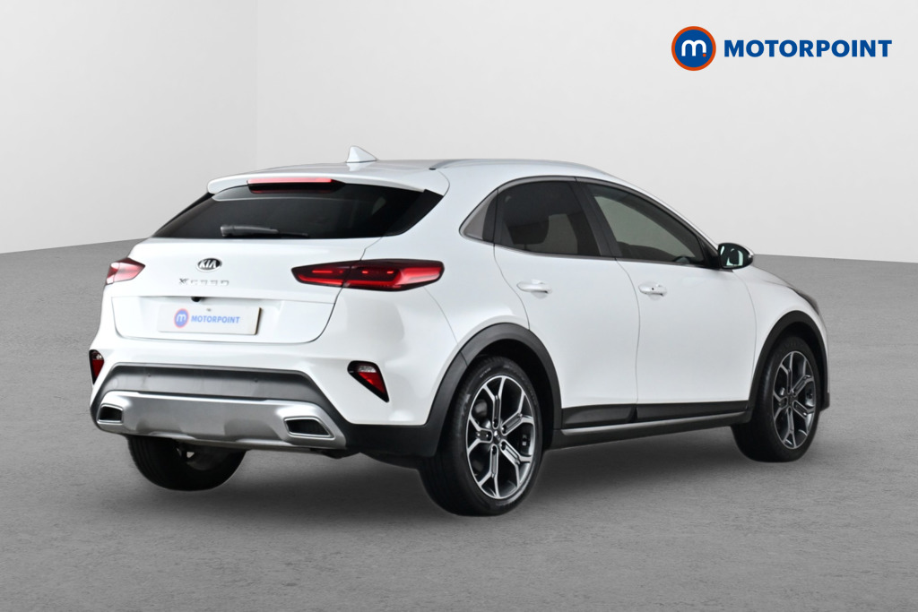 KIA Xceed 3 Manual Petrol Hatchback - Stock Number (1660035) - Drivers side rear corner