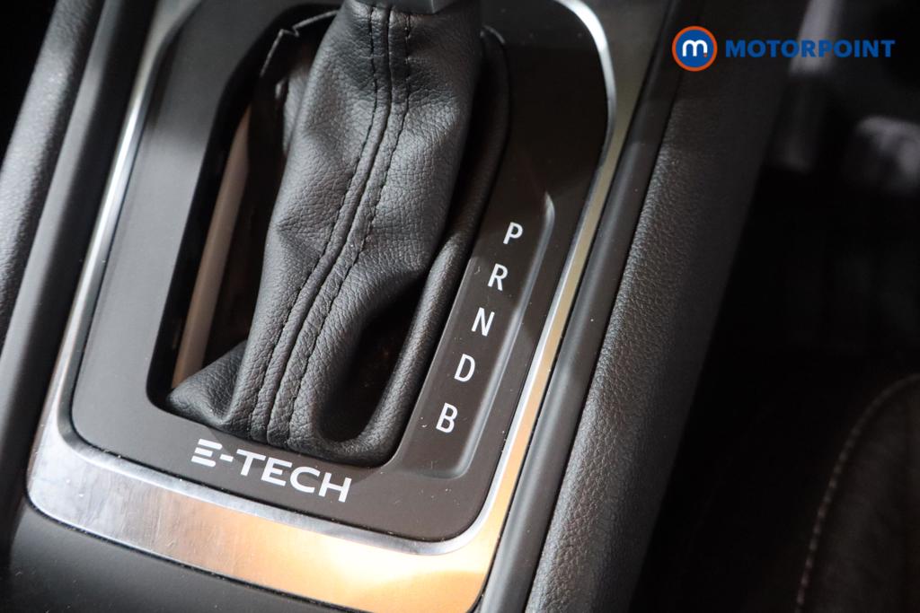 Renault Captur Evolution Automatic Petrol-Electric Hybrid SUV - Stock Number (1660507) - 4th supplementary image