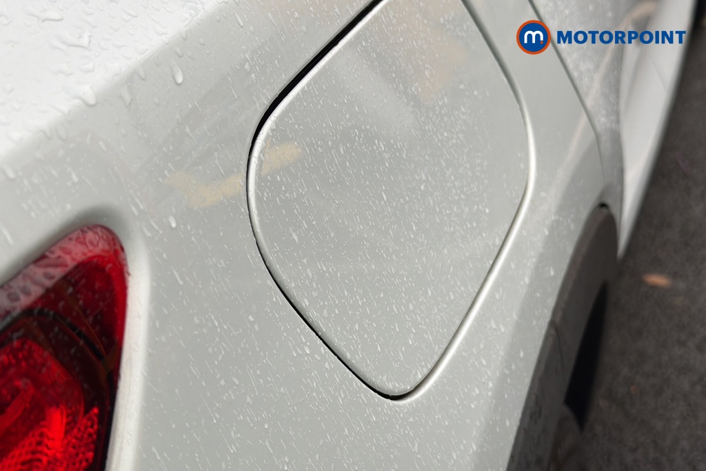 Volvo Xc40 R Design Pro Manual Petrol SUV - Stock Number (1660802) - 41st supplementary image