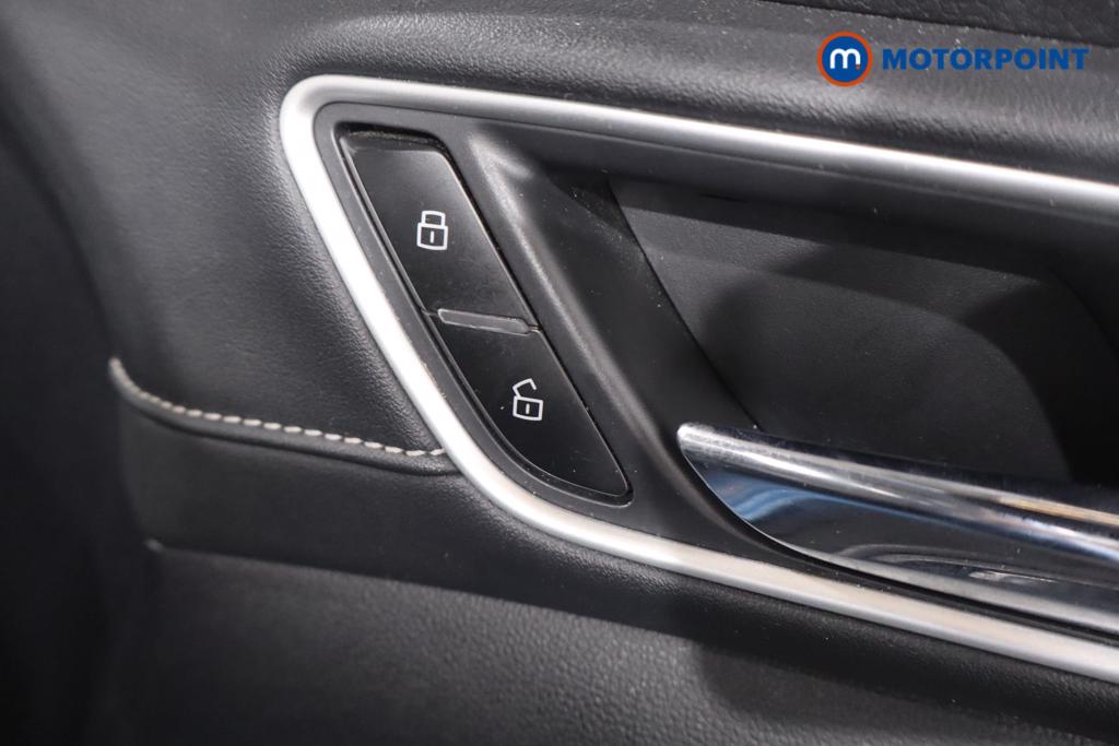 Mg Motor Uk MG5 Exclusive Automatic Electric Estate - Stock Number (1662301) - 9th supplementary image