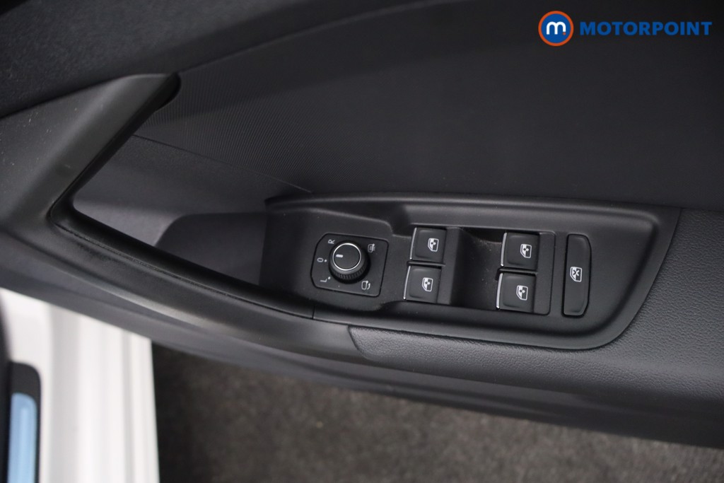 Audi A1 S Line Automatic Petrol Hatchback - Stock Number (1662933) - 16th supplementary image