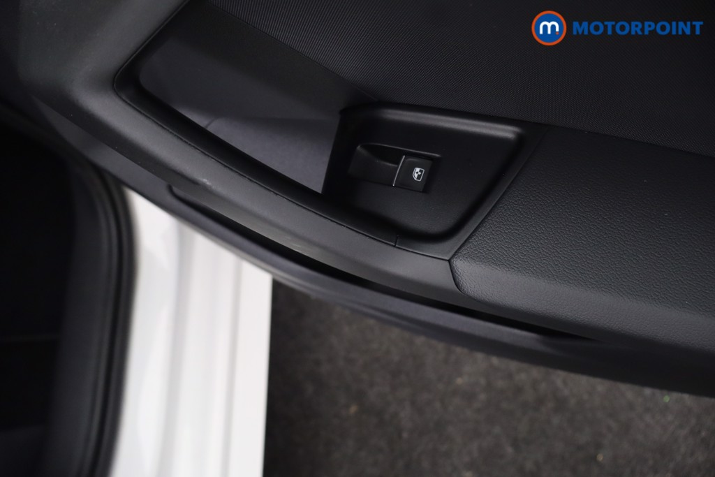 Audi A1 S Line Automatic Petrol Hatchback - Stock Number (1662933) - 19th supplementary image