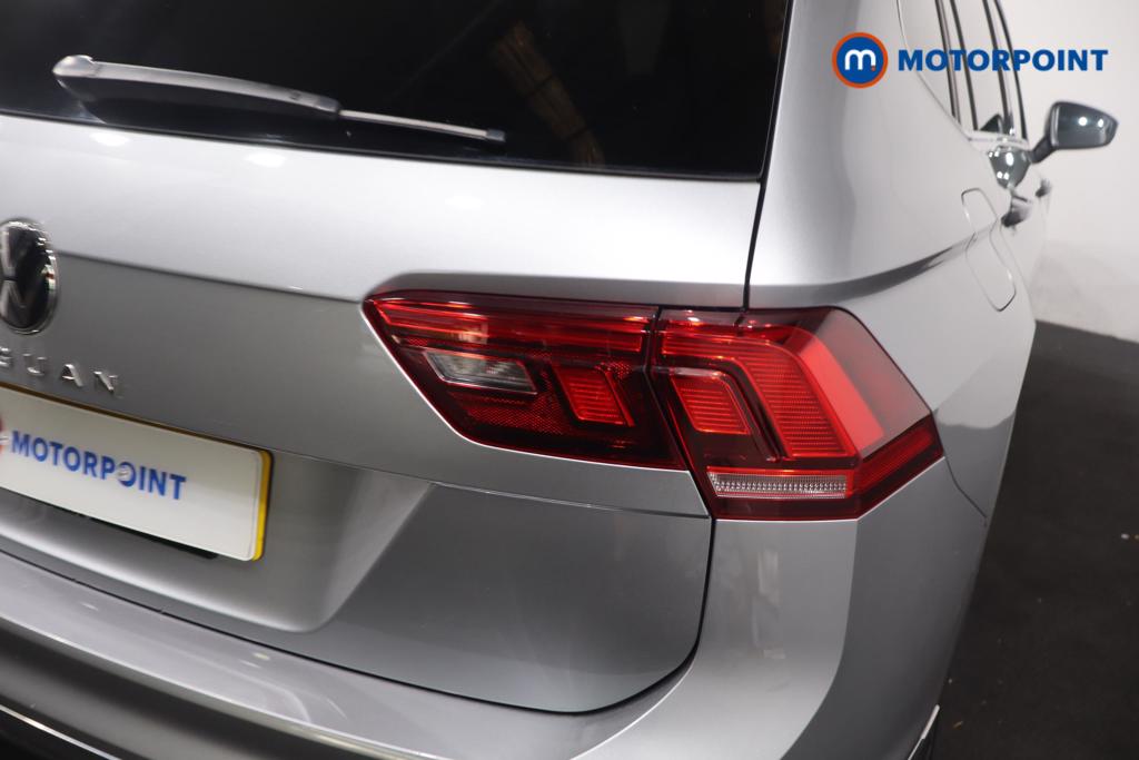 Volkswagen Tiguan Allspace Life Automatic Petrol SUV - Stock Number (1663944) - 3rd supplementary image