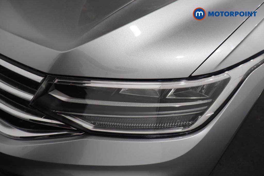 Volkswagen Tiguan Allspace Life Automatic Petrol SUV - Stock Number (1663944) - 25th supplementary image