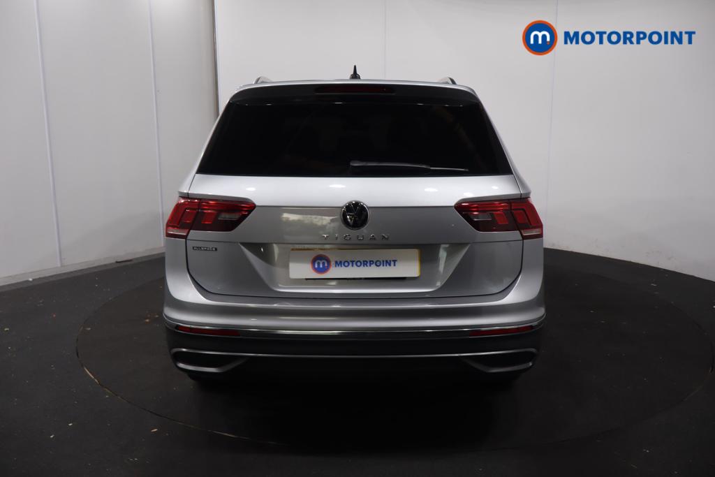 Volkswagen Tiguan Allspace Life Automatic Petrol SUV - Stock Number (1663944) - 1st supplementary image