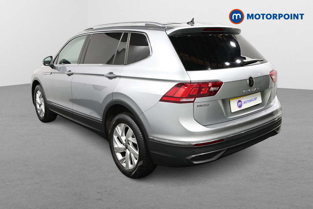 Volkswagen Tiguan Allspace Life Automatic Petrol SUV - Stock Number (1663944) - Passenger side rear corner