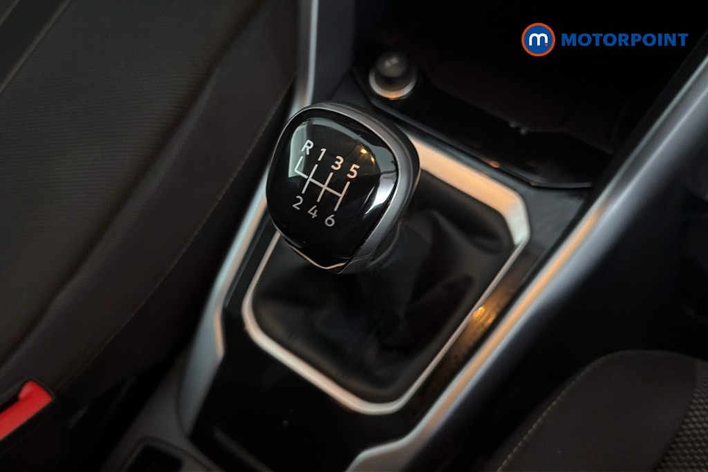 Volkswagen T-Roc Life Manual Petrol SUV - Stock Number (1664320) - 15th supplementary image