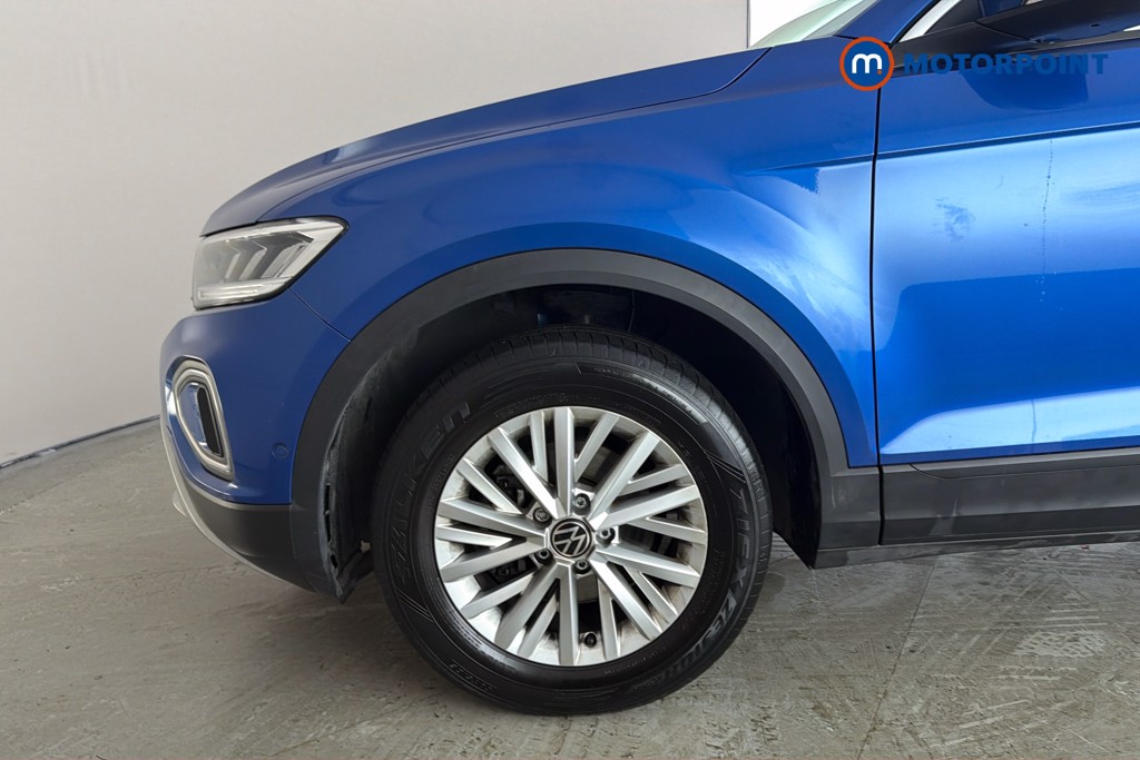 Volkswagen T-Roc Life Manual Petrol SUV - Stock Number (1664320) - 47th supplementary image