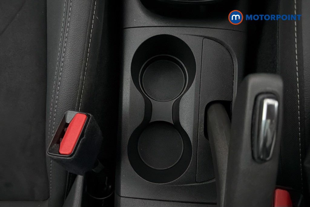Vauxhall Crossland Ultimate Manual Diesel SUV - Stock Number (1665026) - 16th supplementary image