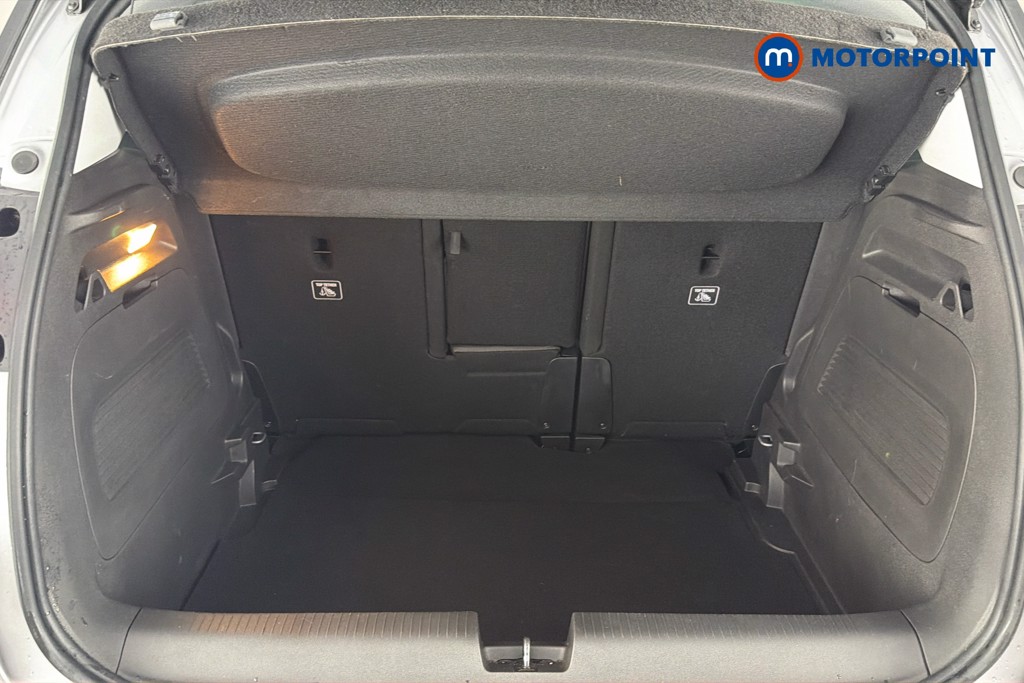 Vauxhall Crossland Ultimate Manual Diesel SUV - Stock Number (1665026) - 33rd supplementary image