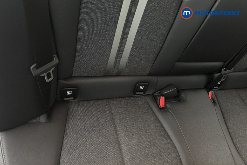 BMW 1 Series Sport Automatic Petrol Hatchback - Stock Number (1665782) - 27th supplementary image