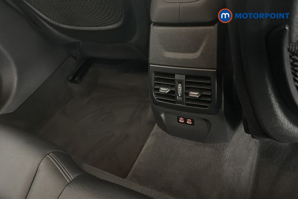 BMW 1 Series Sport Automatic Petrol Hatchback - Stock Number (1665782) - 28th supplementary image