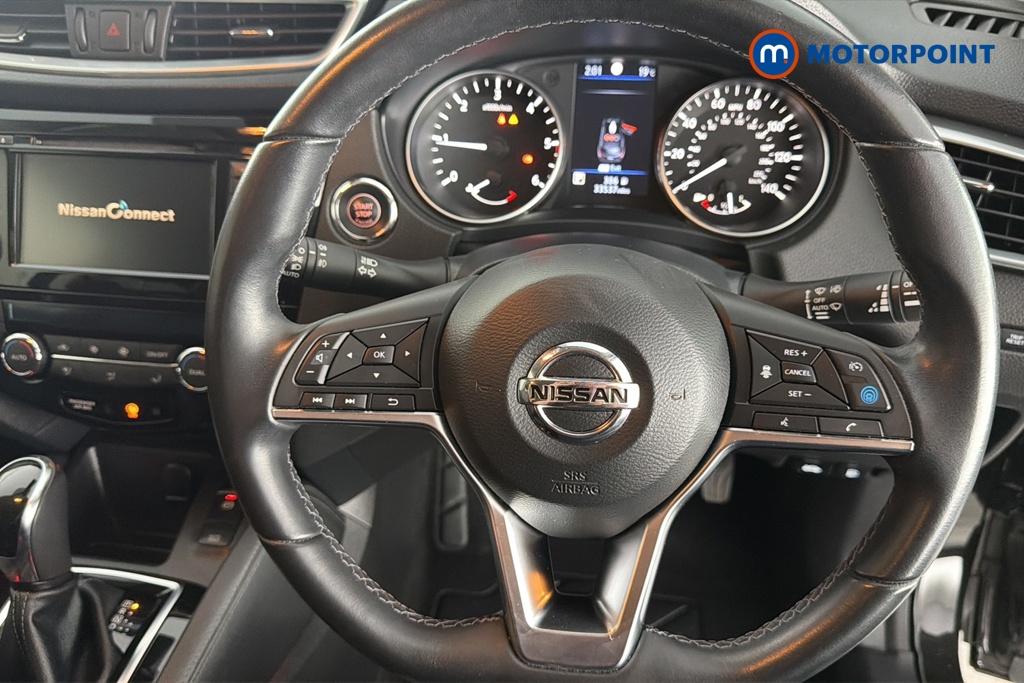 Nissan Qashqai Tekna Automatic Diesel SUV - Stock Number (1665938) - 2nd supplementary image