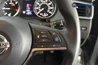 Nissan Qashqai Tekna Automatic Diesel SUV - Stock Number (1665938) - 3rd supplementary image