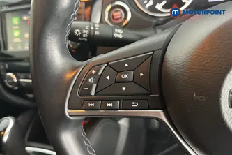 Nissan Qashqai Tekna Automatic Diesel SUV - Stock Number (1665938) - 4th supplementary image