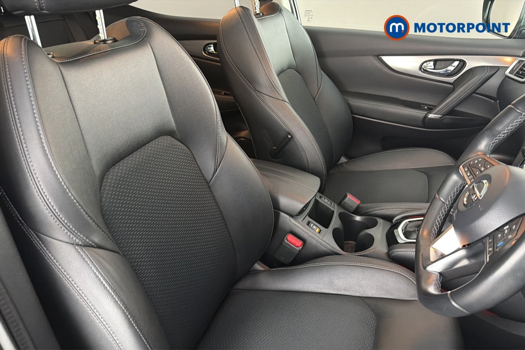Nissan Qashqai Tekna Automatic Diesel SUV - Stock Number (1665938) - 22nd supplementary image