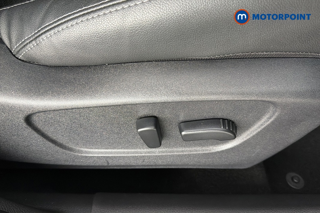 Nissan Qashqai Tekna Automatic Diesel SUV - Stock Number (1665938) - 23rd supplementary image