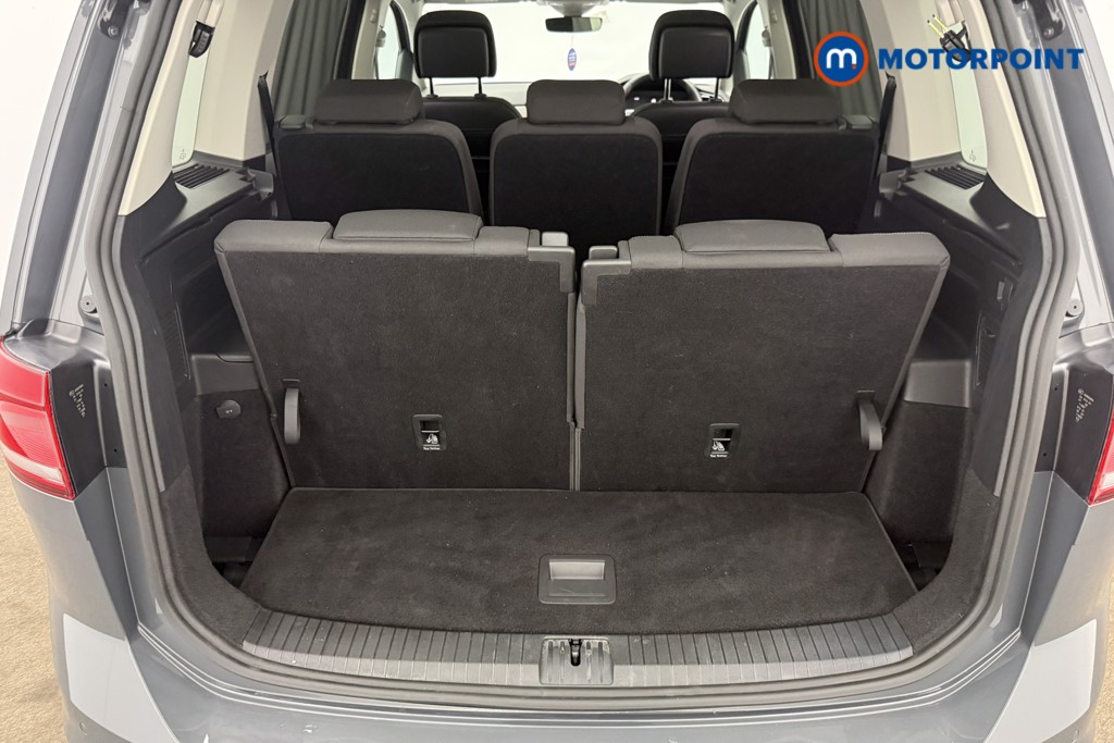 Volkswagen Touran Match Manual Petrol People Carrier - Stock Number (1666018) - 6th supplementary image