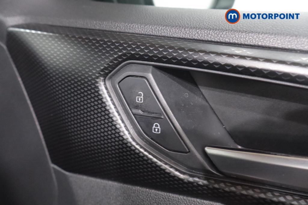 Volkswagen T-Cross SE Manual Petrol SUV - Stock Number (1666336) - 8th supplementary image