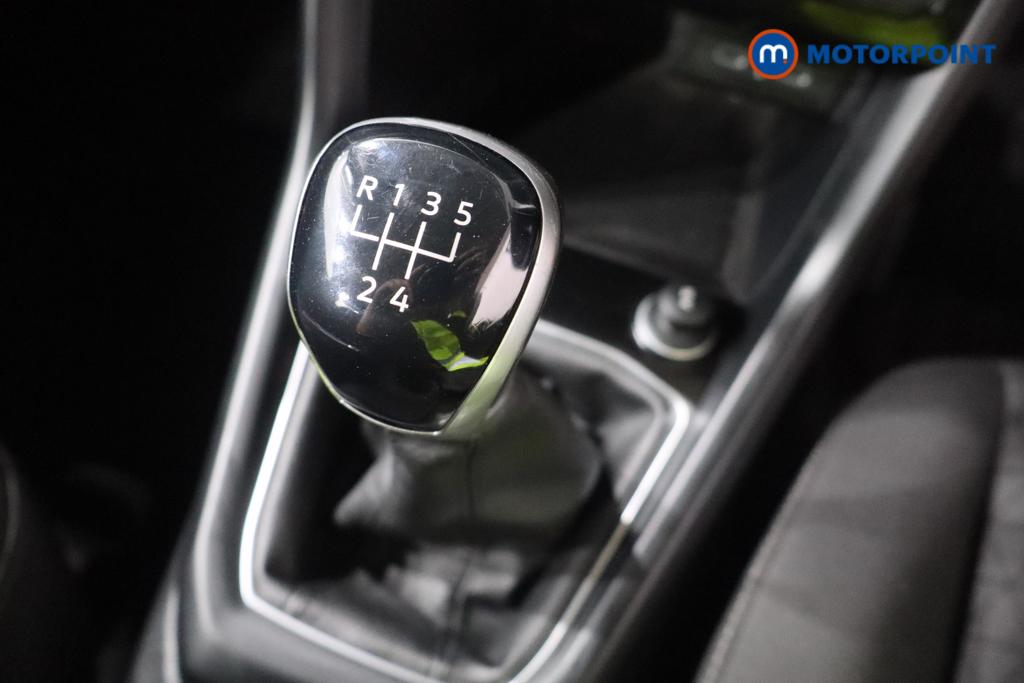 Volkswagen T-Cross SE Manual Petrol SUV - Stock Number (1666341) - 4th supplementary image