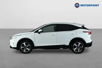 Nissan Qashqai N-Connecta Manual Petrol SUV - Stock Number (1667098) - Passenger side