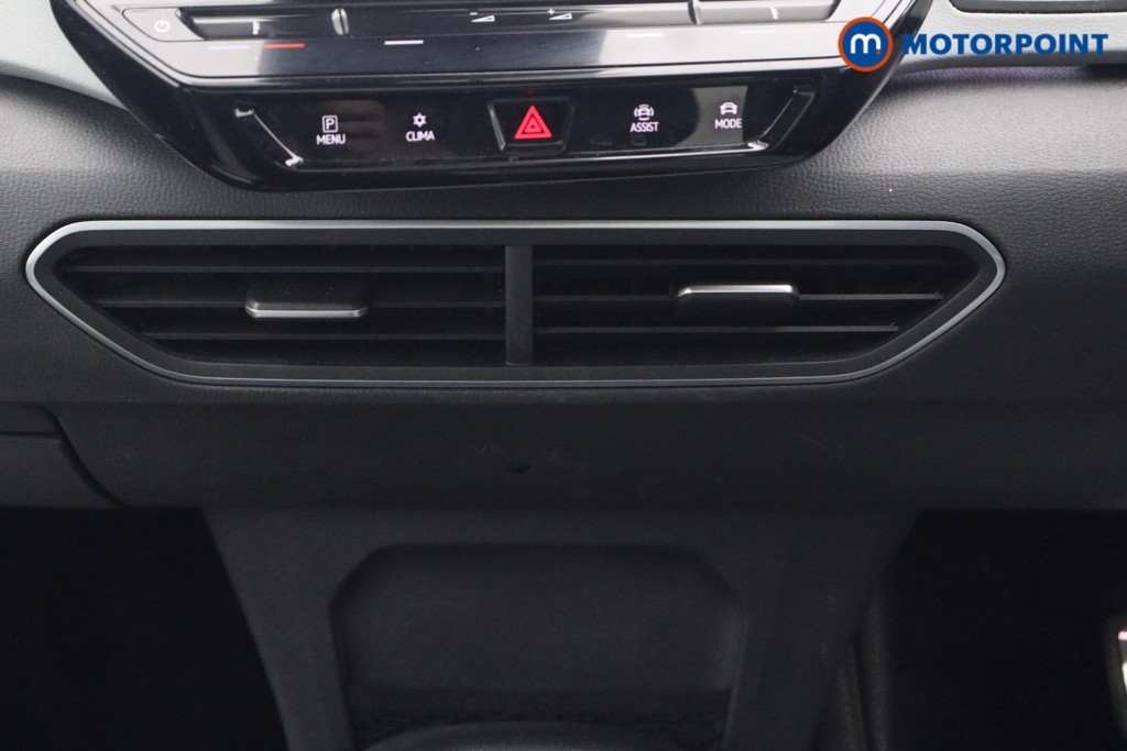 Volkswagen Id.3 Family Pro Automatic Electric Hatchback - Stock Number (1667153) - 4th supplementary image