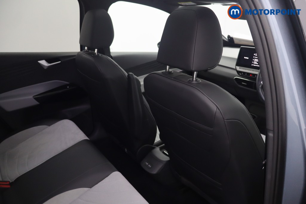 Volkswagen Id.3 Family Pro Automatic Electric Hatchback - Stock Number (1667153) - 18th supplementary image