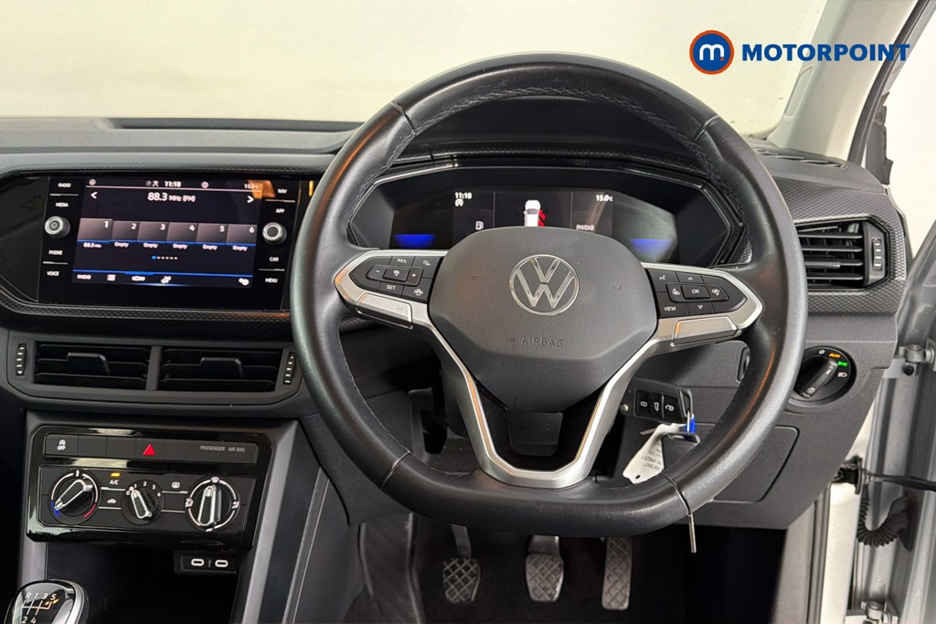 Volkswagen T-Cross SE Manual Petrol SUV - Stock Number (1667697) - 2nd supplementary image