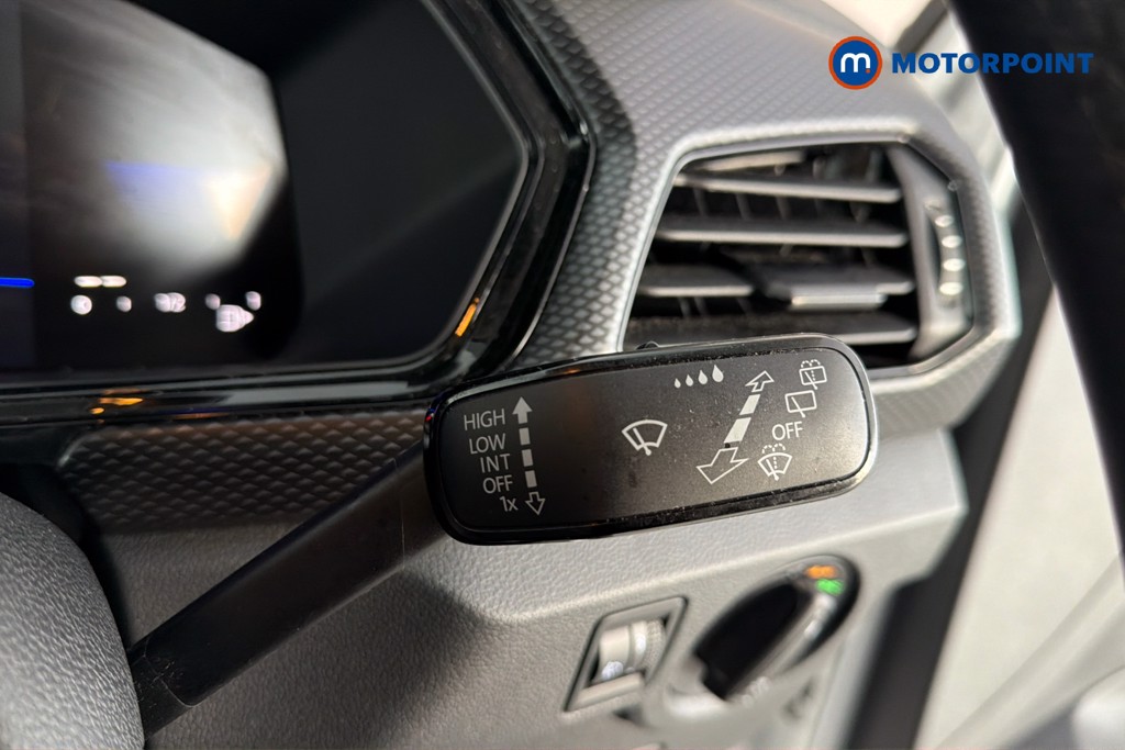 Volkswagen T-Cross SE Manual Petrol SUV - Stock Number (1667697) - 7th supplementary image